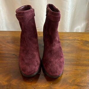 NEW!! Kate Spade New York Women Madelaine Burgundy Suede Dressy boots size 7.5
